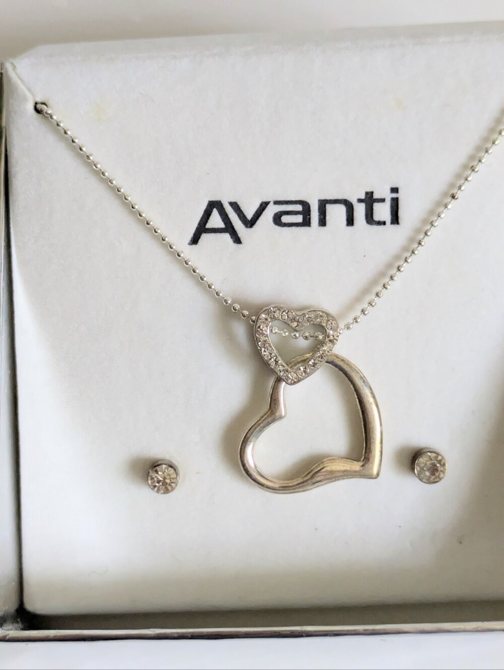 Avanti Silver Tone Double Heart Pendant Necklace & Stud Earrings Jewelry Set